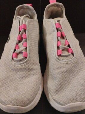 Nike Womens Air Max Motion 2 CU4925-002 Gray Running Shoes Sneakers Size 7.5